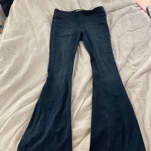 Free People Pull On stretch flare leg mid rise jeans